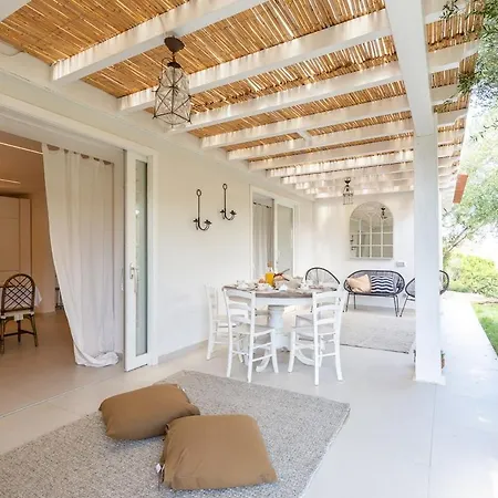 Villa Capo Blue *