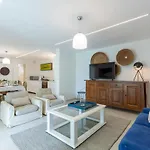 Capo Blue Villa Rome